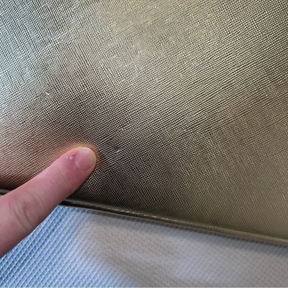 Kate Spade IPAD Cover​​​​ - Picture 11 of 13